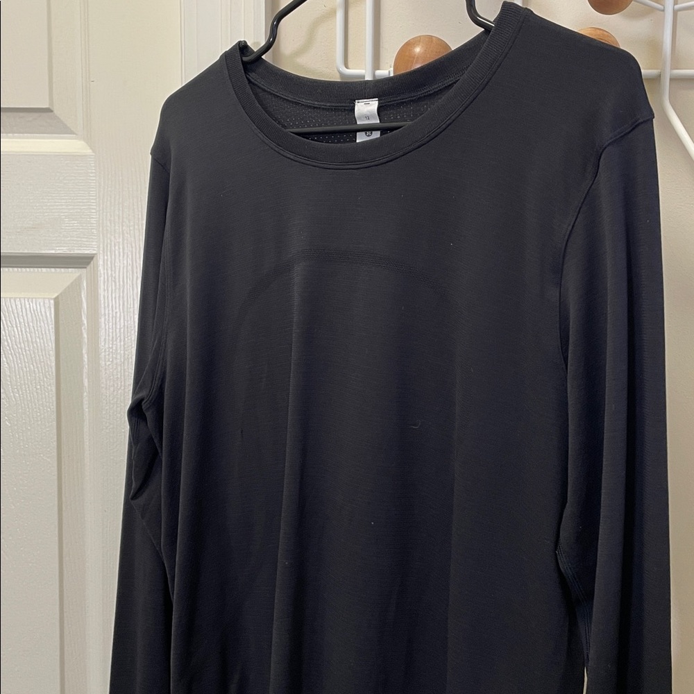 Lululemon - Classic Run Swiftly Long Sleeve Athletic Top - Black - 12